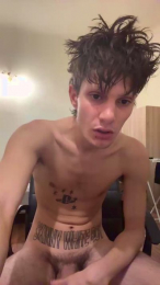 AndreaHornyDick webcam model stream image