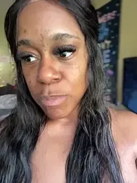 Tikalalin webcam model stream image