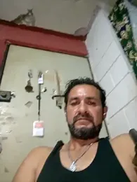 Deyvid184 webcam model stream image