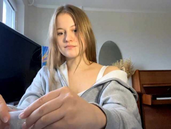 BettyannClay webcam model stream image