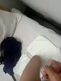 Zlaingo-cat000 webcam model stream image