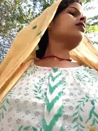 Eshna_Dabral webcam model stream image