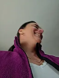 IsabelleCraft webcam model stream image