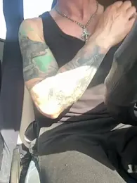 AlexGWoW webcam model stream image