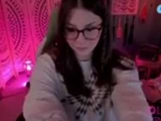 lila-ellis webcam model stream image