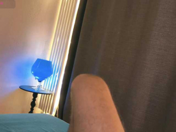 outlust webcam model stream image