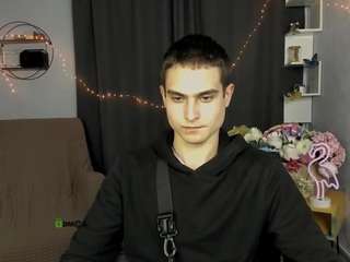 xevier-loyd webcam model stream image