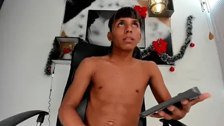 tyler_twink_boy webcam stripchat model stream image