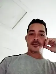 Gabriel_leon33 webcam model stream image