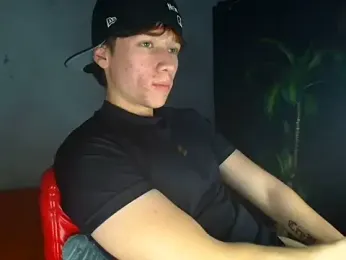 Logan_sixxer webcam model stream image