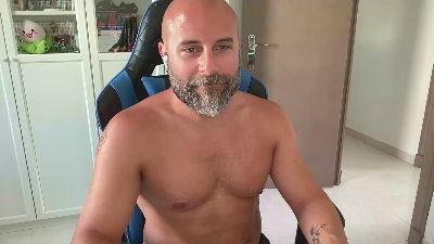 Daniaj87 webcam model stream image