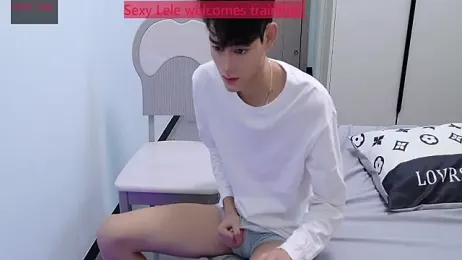 sexyboy-lele webcam stripchat model stream image