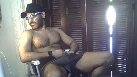 MILITARS webcam model stream image