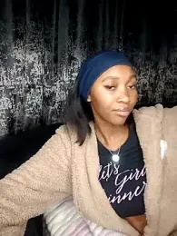 Hannah_107 webcam model stream image