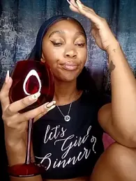 Hannah_107 webcam model stream image