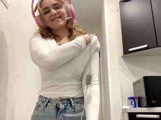 sharlashankles webcam model stream image