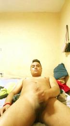 isac185 webcam model stream image