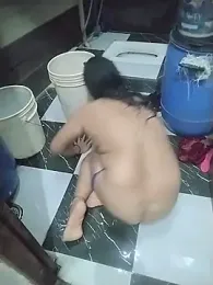 Priyadiwani webcam model stream image
