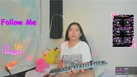 litle_mily_ webcam model stream image