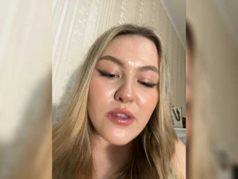 SunshineEmma webcam model stream image