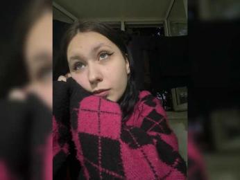 Astreya webcam bongacams model stream image