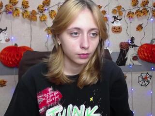 Tracy Lov webcam model stream image