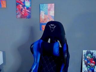 Andrew Price webcam model stream image