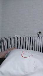 aledina78 webcam model stream image