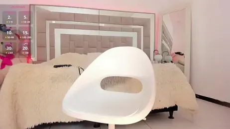 Nicolle_foxy webcam model stream image