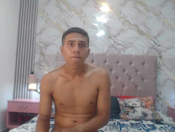 DannaAndPeter webcam model stream image