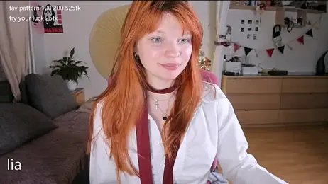 lil_lia webcam model stream image