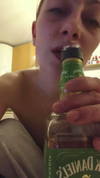 Lonelylu webcam cam4 model stream image