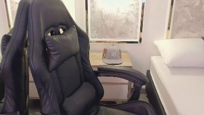 doll_eyees_ webcam model stream image