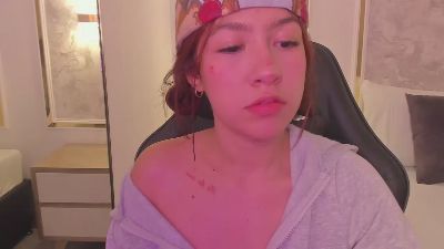 doll_eyees_ webcam model stream image