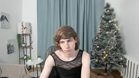 AvenGlow webcam model stream image