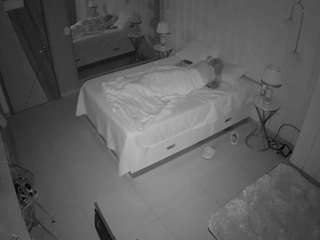 voyeurcam-casa-salsa-bedroom-2 webcam model stream image