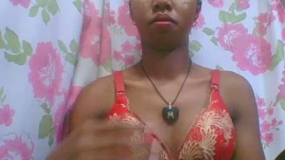 lydialarin webcam model stream image