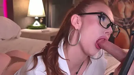 DianaGlow webcam model stream image