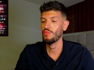 Maxx Cooper webcam model stream image