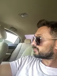 TolgaSert34 webcam model stream image