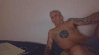 overmydaddbody webcam model stream image