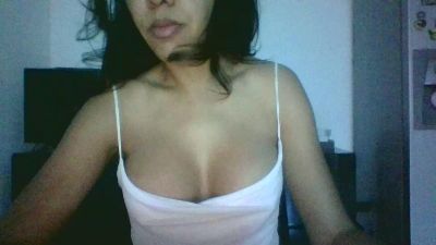 Saraaa96 webcam cam4 model stream image