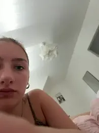 Violet_Velvet webcam model stream image