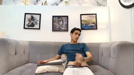 GOLDEN_BOSS webcam stripchat model stream image