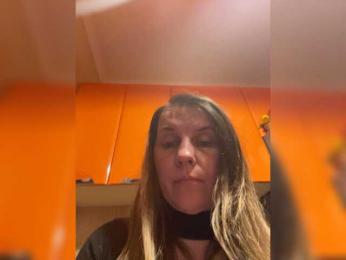 SweetMarina543 webcam model stream image