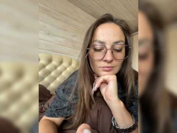 Molly69x webcam model stream image