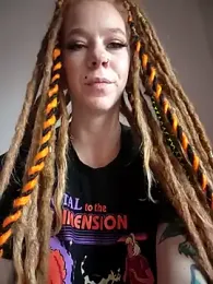 LucidLucy webcam model stream image