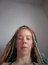 LucidLucy webcam model stream image