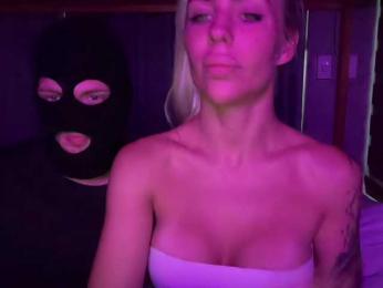 AliksRay webcam bongacams model stream image