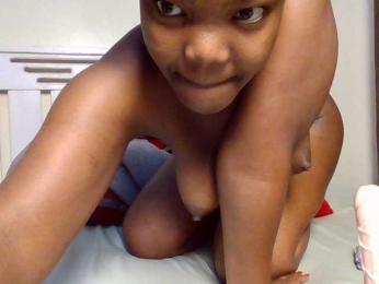 Sexyicey webcam model stream image